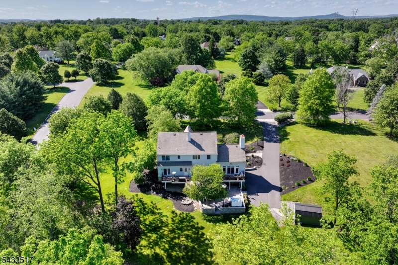 302 Kelly Dr