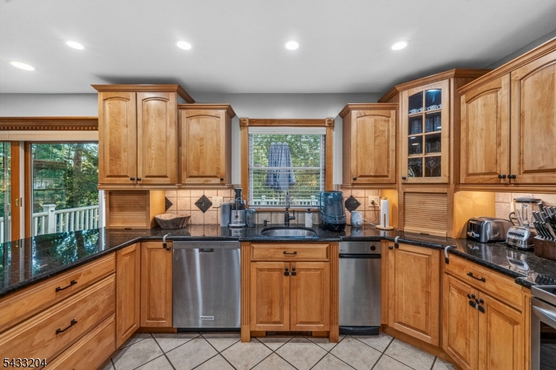34 Sweetman Ln