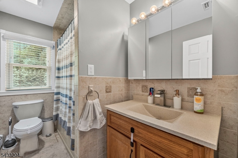 34 Sweetman Ln