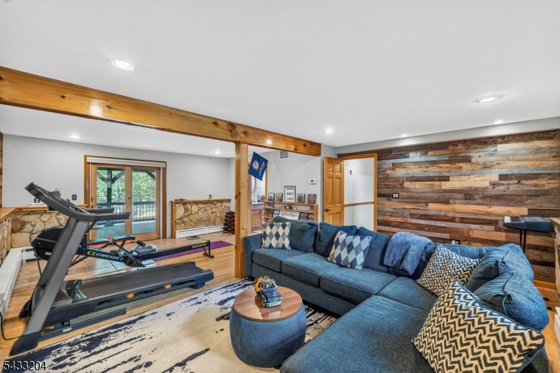 34 Sweetman Ln