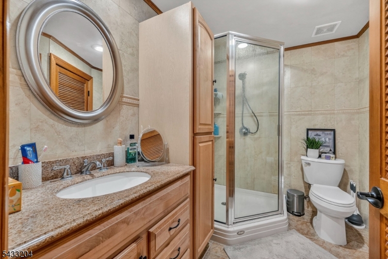 34 Sweetman Ln