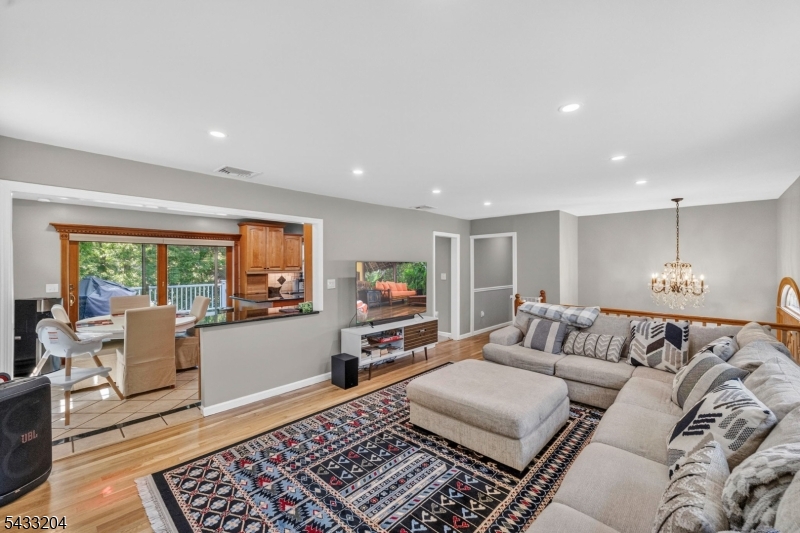 34 Sweetman Ln