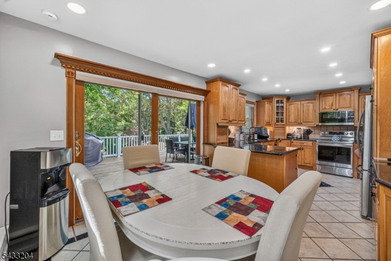 34 Sweetman Ln