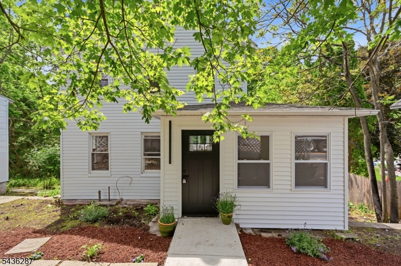 222 Main St