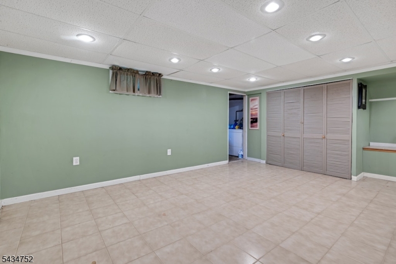 185 Ratzer Rd