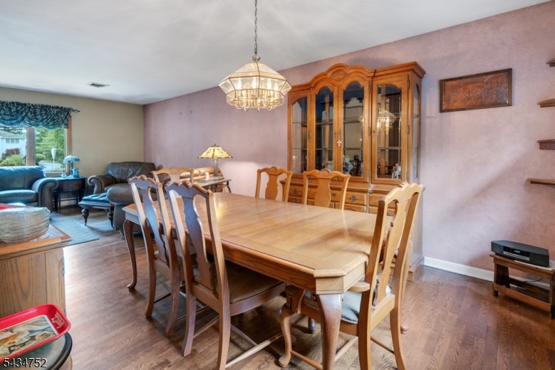 185 Ratzer Rd