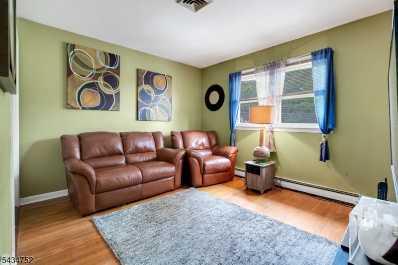 185 Ratzer Rd