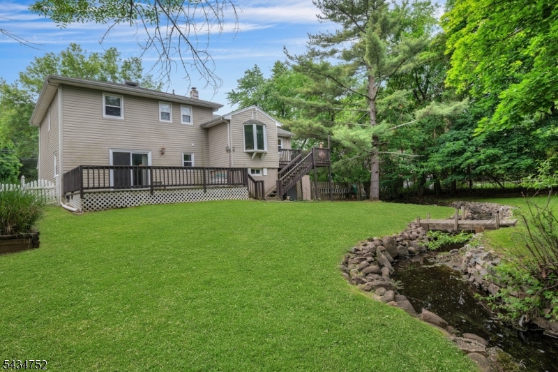 185 Ratzer Rd