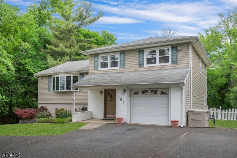 185 Ratzer Rd
