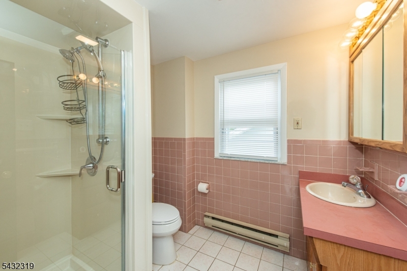 85 Jacoby St