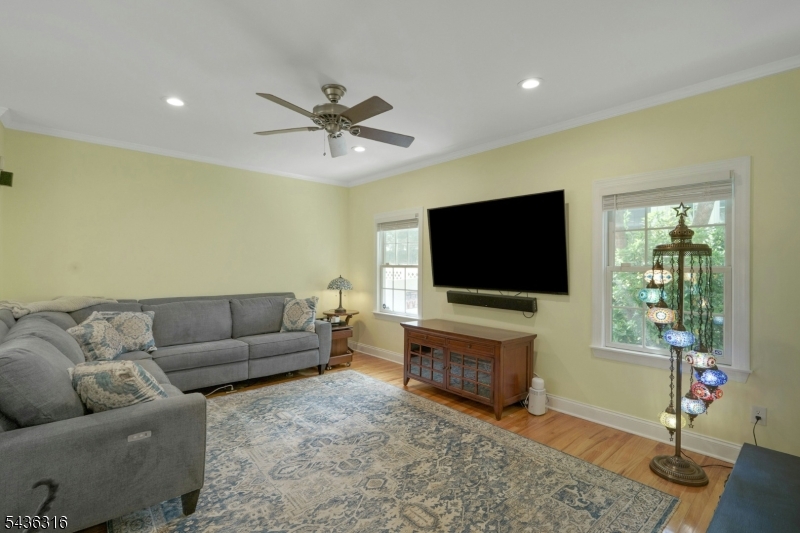 110 Nelson Pl
