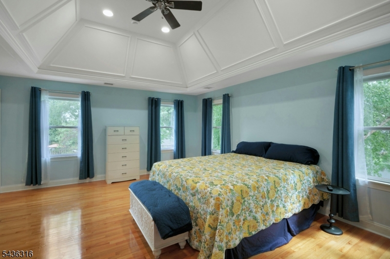 110 Nelson Pl