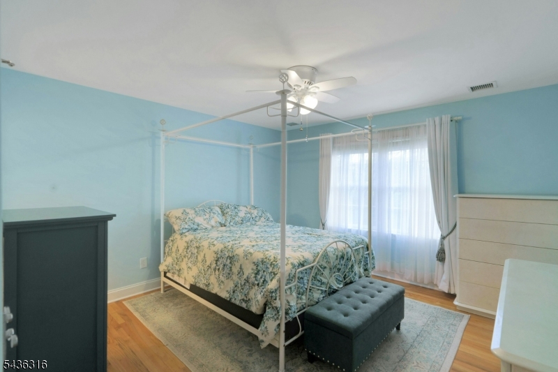 110 Nelson Pl