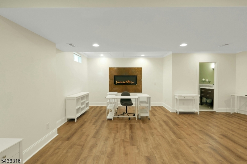110 Nelson Pl
