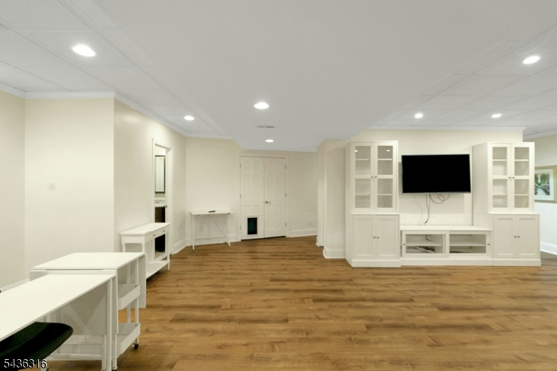 110 Nelson Pl