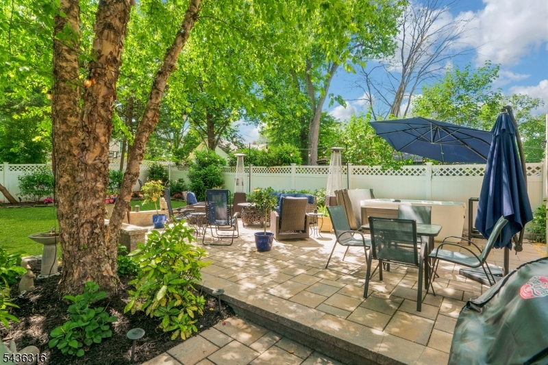 110 Nelson Pl