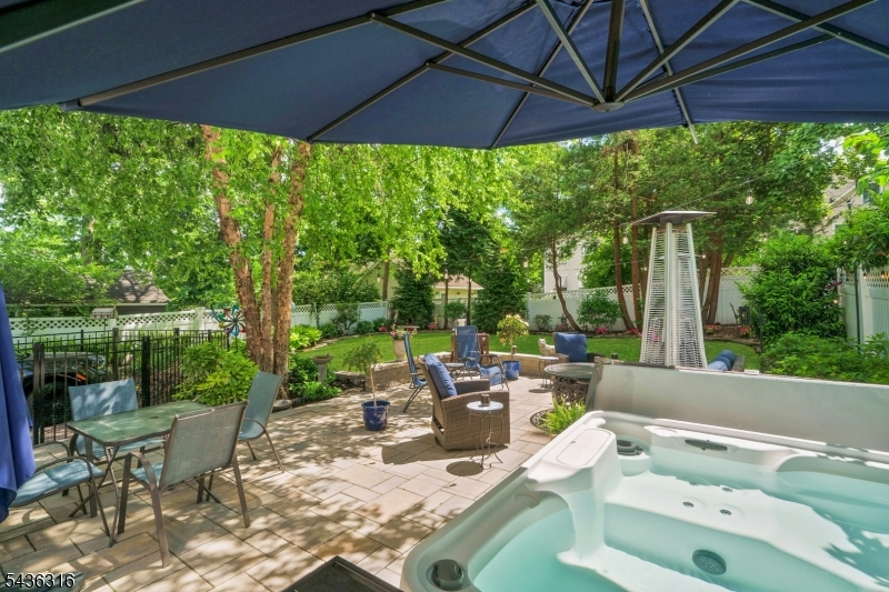 110 Nelson Pl