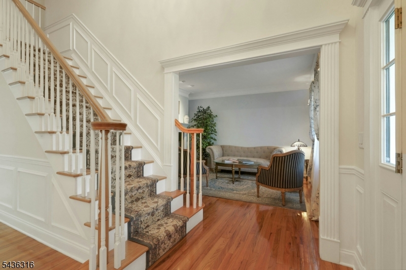 110 Nelson Pl