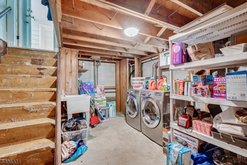 113 Dutch Neck Rd
