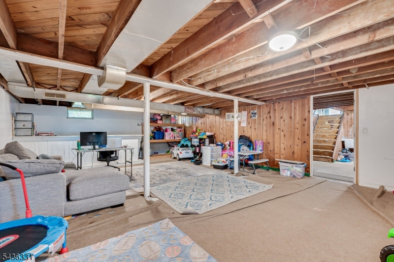 113 Dutch Neck Rd