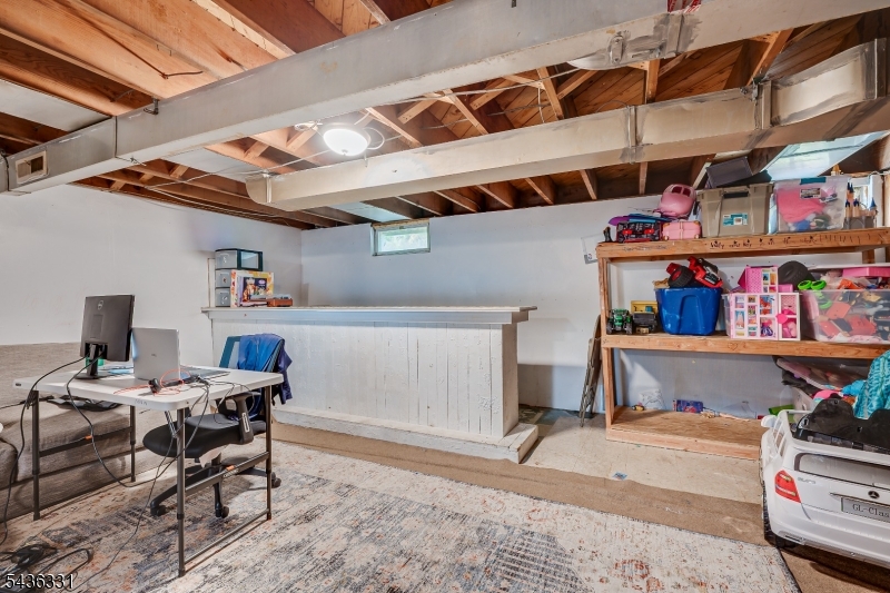 113 Dutch Neck Rd