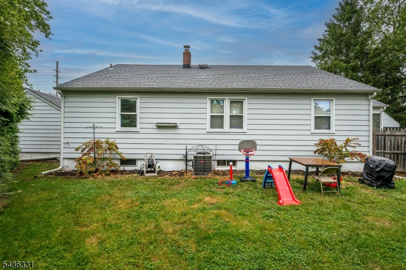 113 Dutch Neck Rd