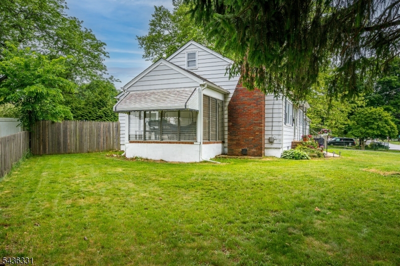 113 Dutch Neck Rd