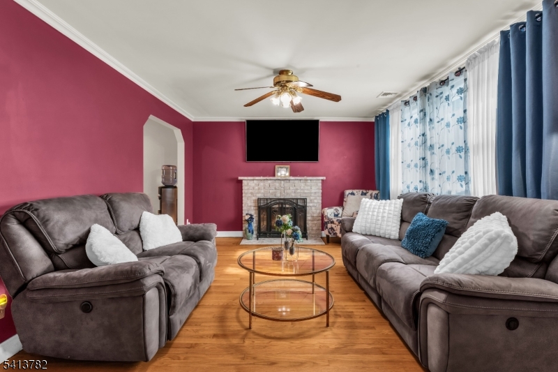 15 High Mountain Rd