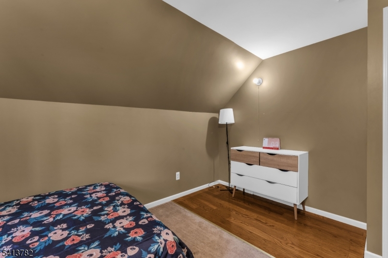 15 High Mountain Rd