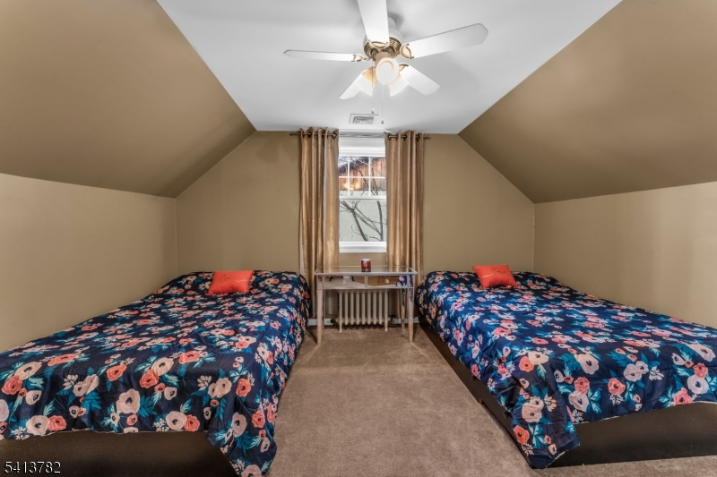 15 High Mountain Rd