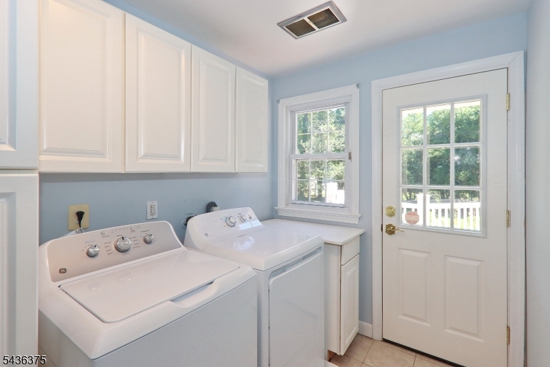 785 Lamberts Mill Rd