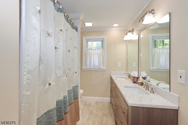 785 Lamberts Mill Rd