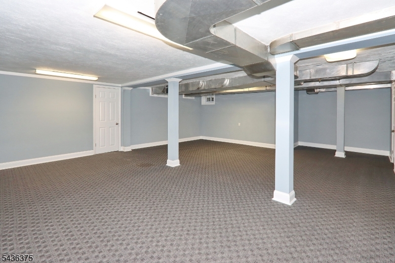 785 Lamberts Mill Rd