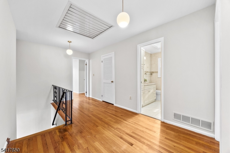 350 Parsippany Blvd