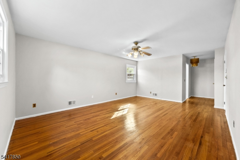 350 Parsippany Blvd