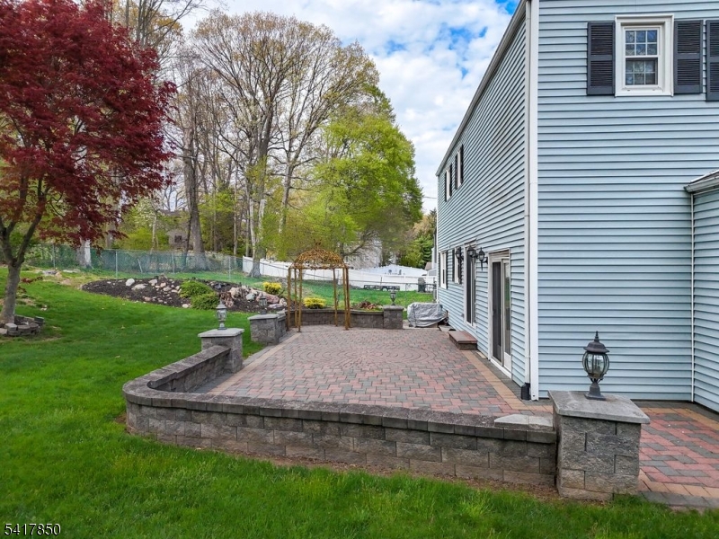 350 Parsippany Blvd