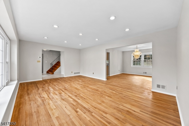 350 Parsippany Blvd
