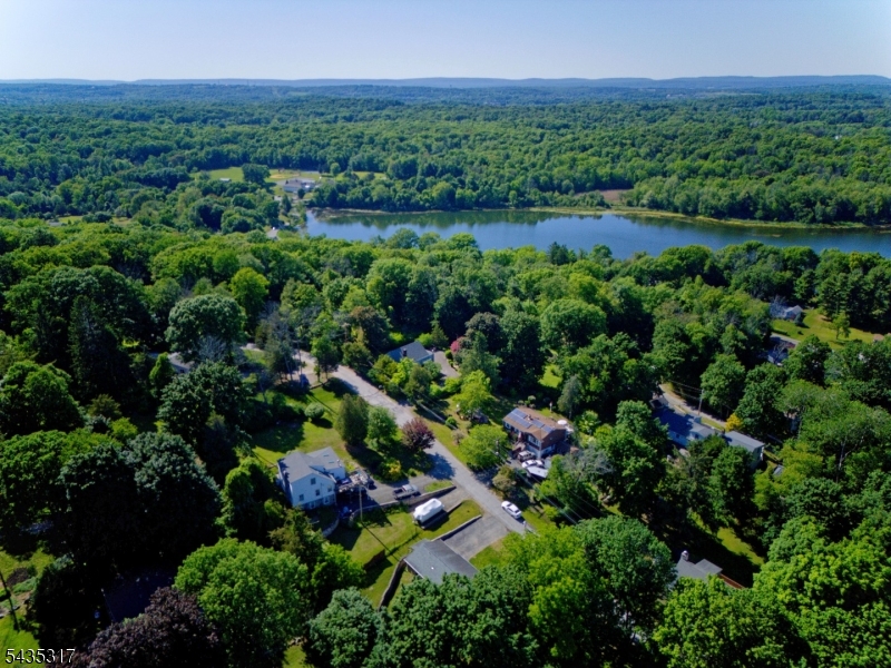 5 Ravine Dr