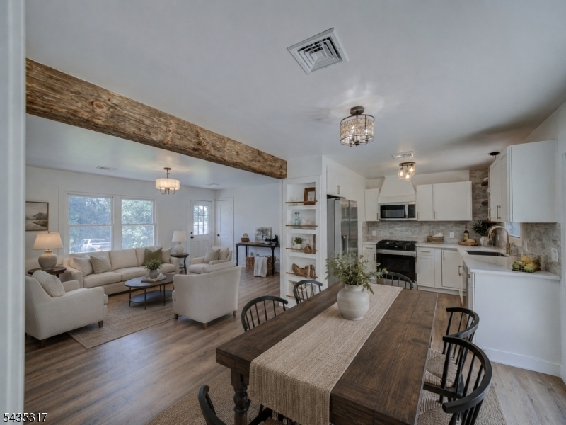 5 Ravine Dr