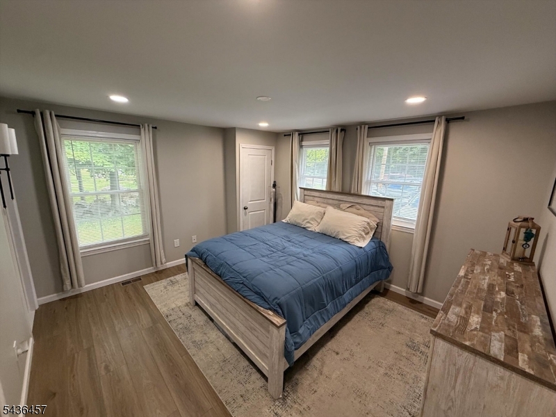 68 Dupont Ave