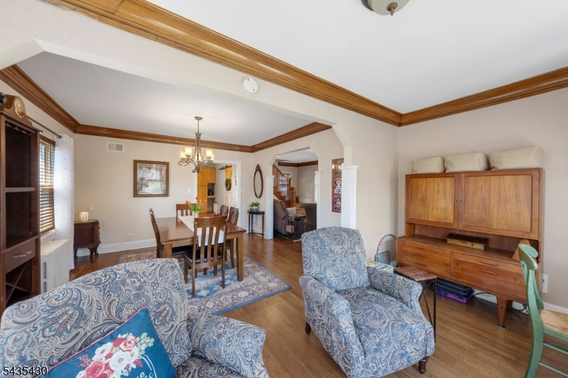 1269 Robinson Ter