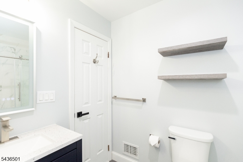 80 Sturbridge Dr