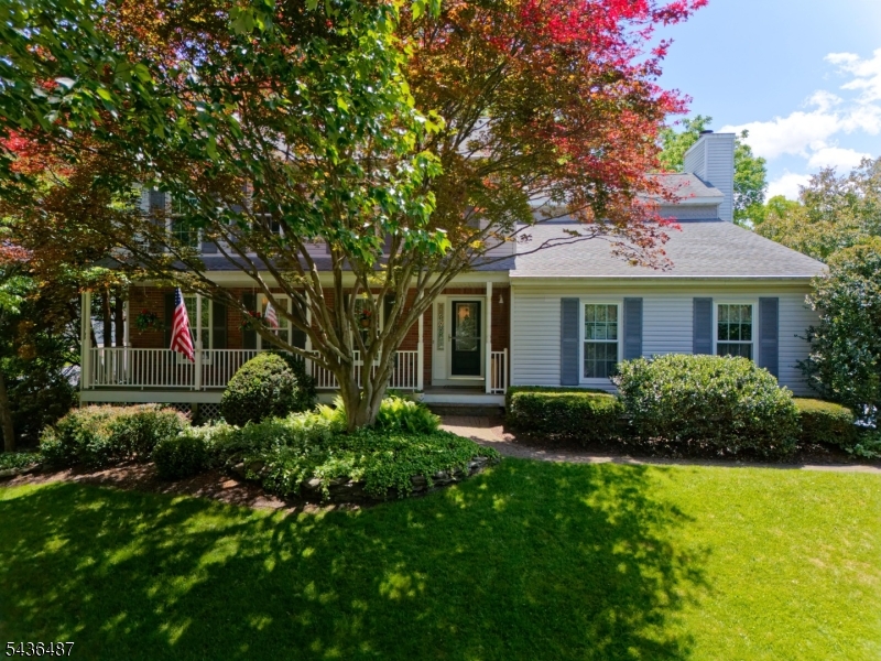 9 Chestnut Pl