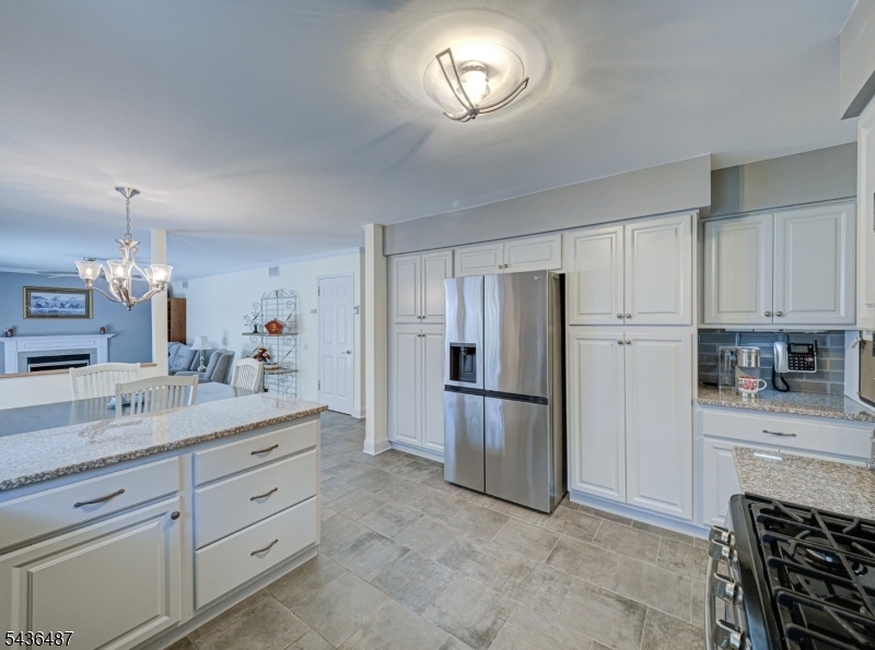 9 Chestnut Pl