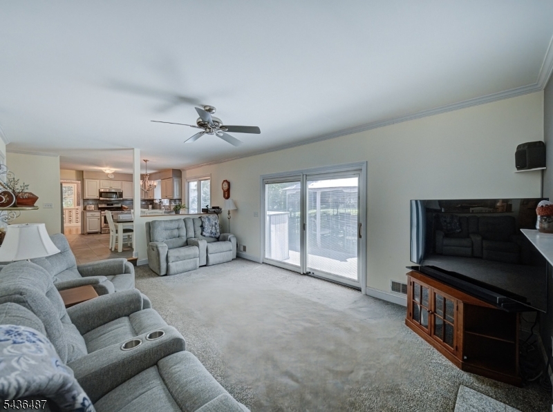 9 Chestnut Pl