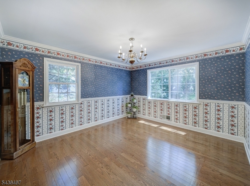 9 Chestnut Pl