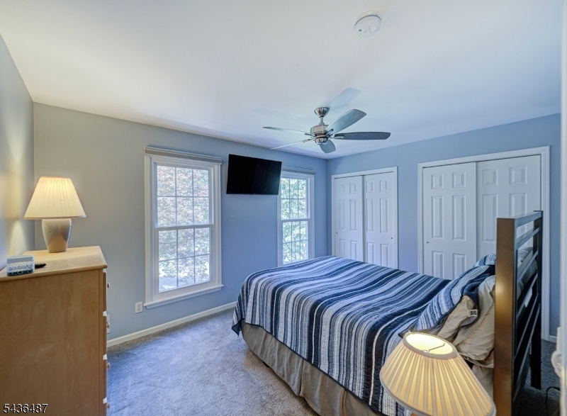 9 Chestnut Pl