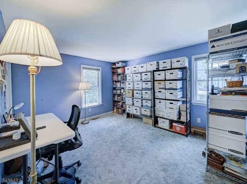 9 Chestnut Pl
