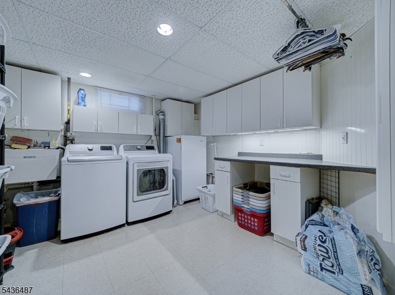 9 Chestnut Pl
