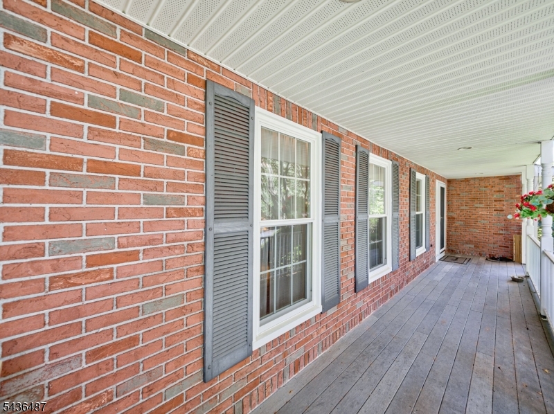 9 Chestnut Pl